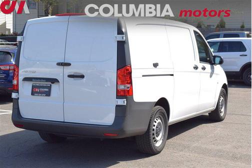 2023 Mercedes-Benz Metris Base