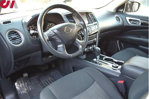 2019 Nissan Pathfinder SV