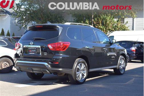 2019 Nissan Pathfinder SV