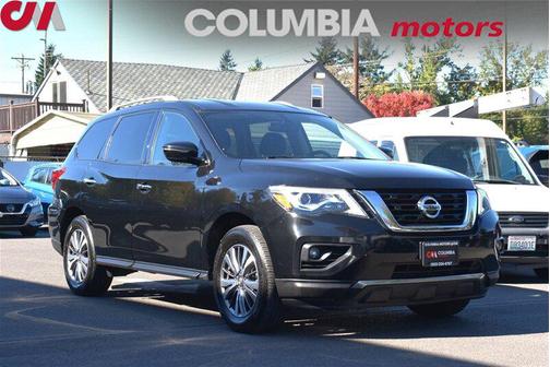 2019 Nissan Pathfinder SV