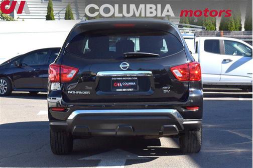 2019 Nissan Pathfinder SV