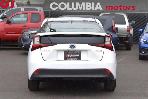 2022 Toyota Prius L