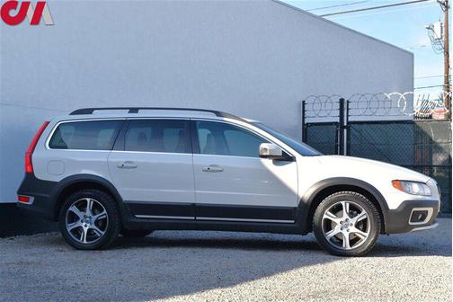 2013 Volvo XC70 T6 Premier Plus