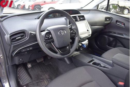 2021 Toyota Prius LE