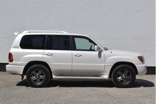 Crystal White 2007 Lexus LX 470 Base