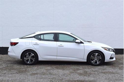 Aspen White Tricoat 2023 Nissan Sentra SV