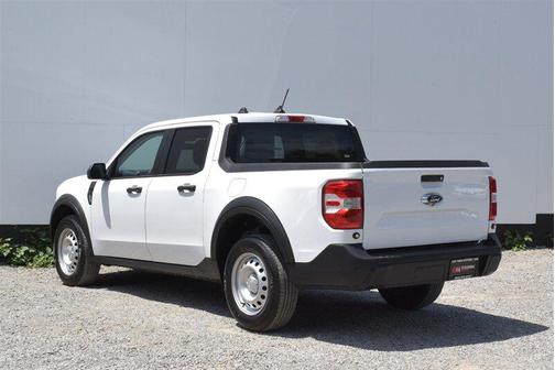 Oxford White 2024 Ford Maverick XL