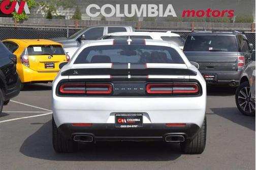 2016 Dodge Challenger R/T Scat Pack