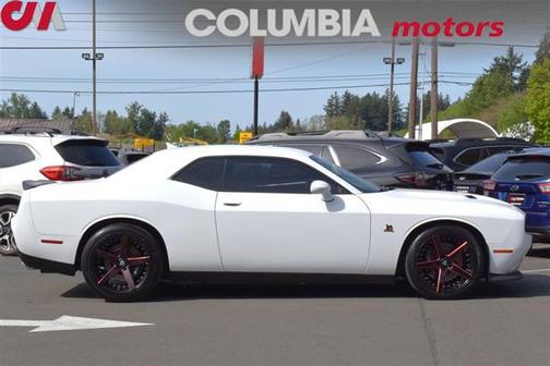 2016 Dodge Challenger R/T Scat Pack