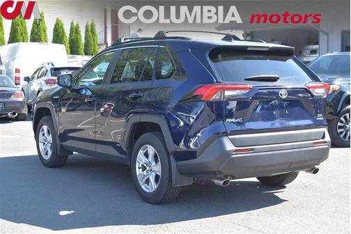 2020 Toyota RAV4 Hybrid XLE