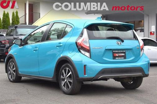2018 Toyota Prius c Four