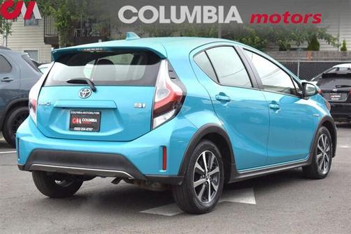2018 Toyota Prius c Four
