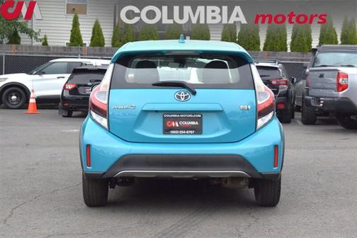 2018 Toyota Prius c Four