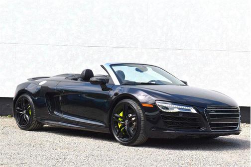 Phantom Black Pearl Effect 2014 Audi R8 5.2