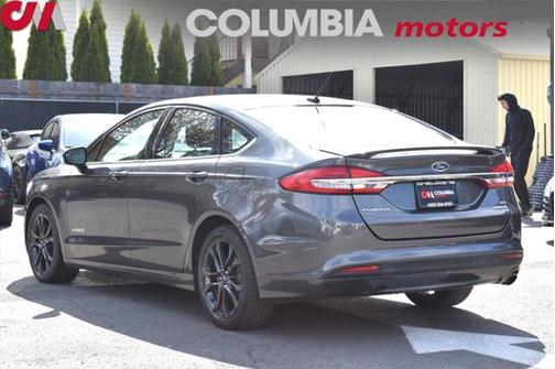 2018 Ford Fusion Hybrid SE