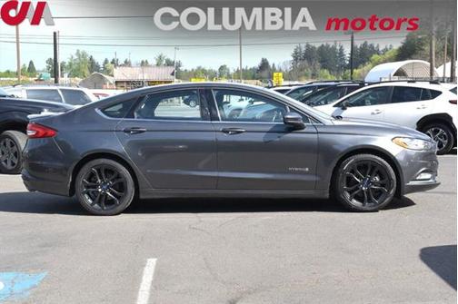 2018 Ford Fusion Hybrid SE