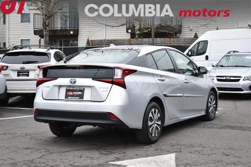 2022 Toyota Prius XLE