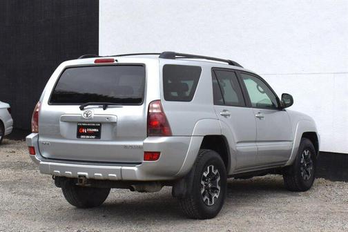 Titanium Metallic 2005 Toyota 4Runner SR5