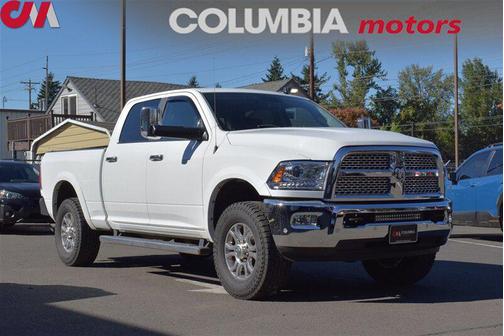 2017 RAM 2500 Laramie Crew Cab 4x4 6'4' Box