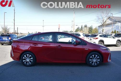 2022 Toyota Prius Prime XLE