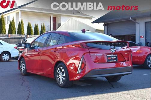 2022 Toyota Prius Prime XLE