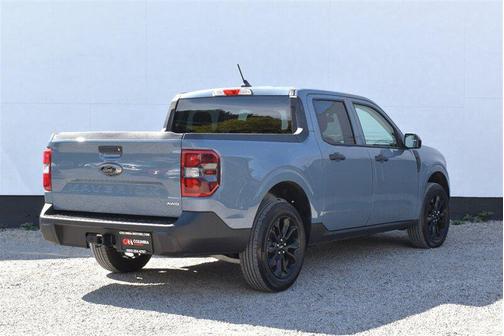 Azure Gray Metallic Tri-Coat 2024 Ford Maverick XLT