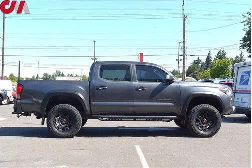2017 Toyota Tacoma Base