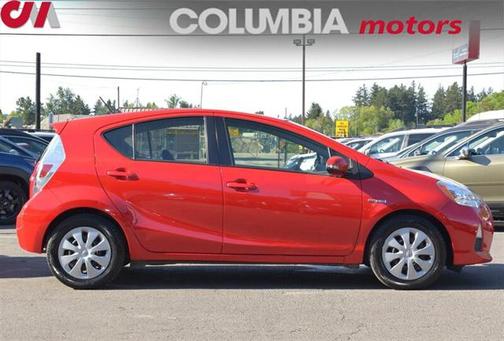 2013 Toyota Prius c Two