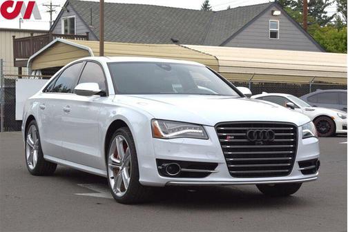 2013 Audi S8 4.0T