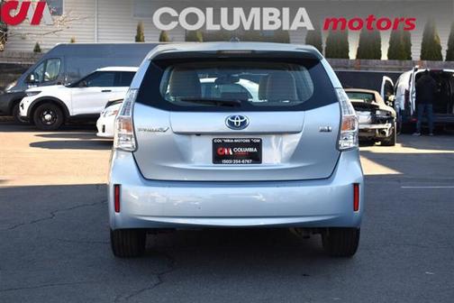 2012 Toyota Prius v Two
