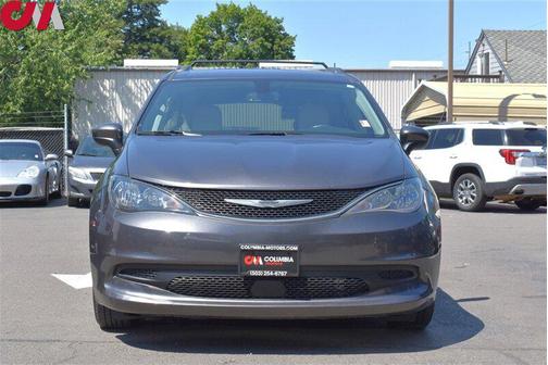 2021 Chrysler Voyager LXI