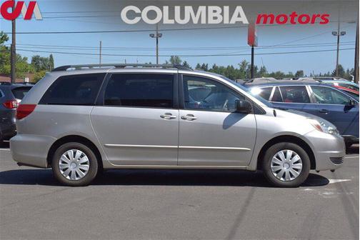 2005 Toyota Sienna CE