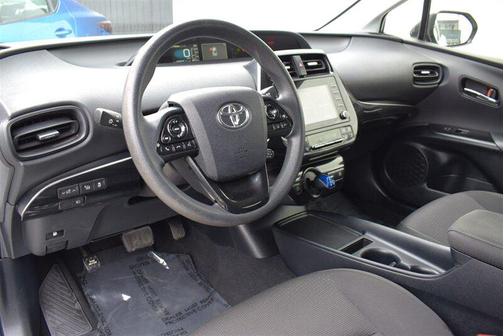 Wind Chill Pearl 2022 Toyota Prius LE