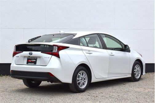 Wind Chill Pearl 2022 Toyota Prius LE