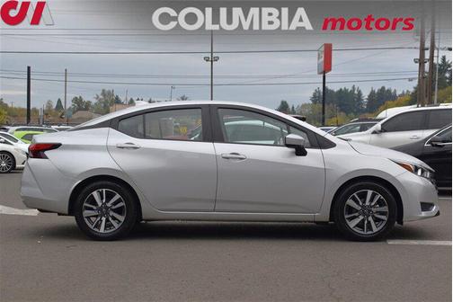 2023 Nissan Versa 1.6 SV