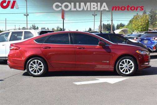 2017 Ford Fusion Hybrid SE