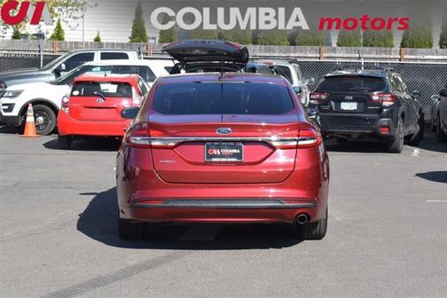 2017 Ford Fusion Hybrid SE