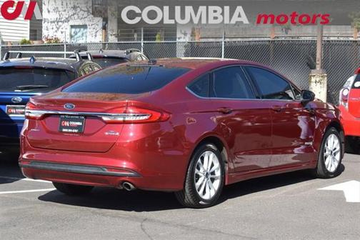2017 Ford Fusion Hybrid SE