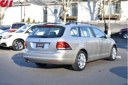 2013 Volkswagen Jetta SportWagen TDI