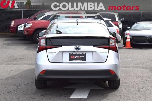 2020 Toyota Prius XLE