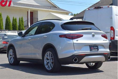 2018 Alfa Romeo Stelvio Ti Sport