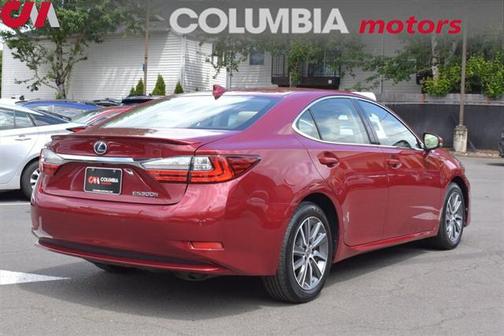 2017 Lexus ES 300h Base