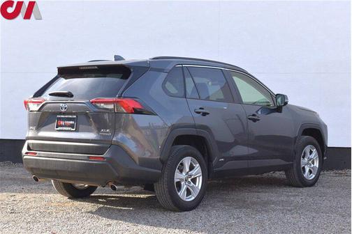 2019 Toyota RAV4 Hybrid XLE