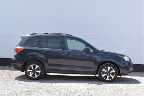 Dark Gray Metallic 2018 Subaru Forester 2.5i Premium