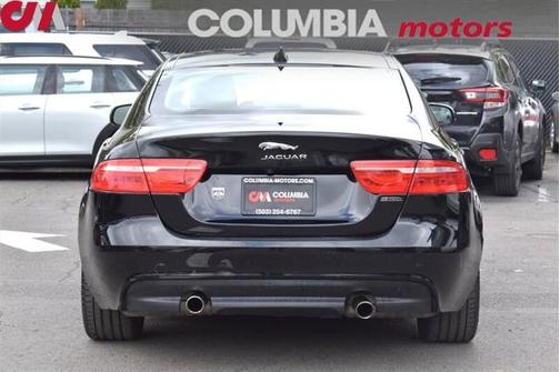 2017 Jaguar XE 35t Premium