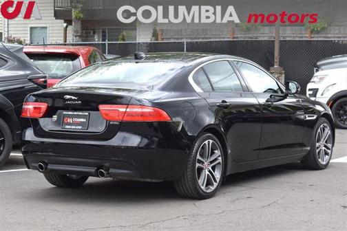 2017 Jaguar XE 35t Premium