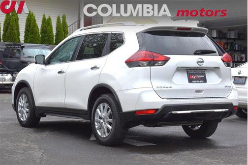 2018 Nissan Rogue SV