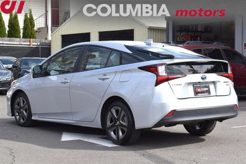 2022 Toyota Prius XLE