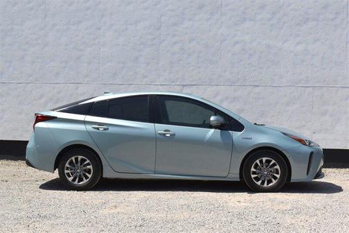 Sea Glass Pearl 2019 Toyota Prius XLE