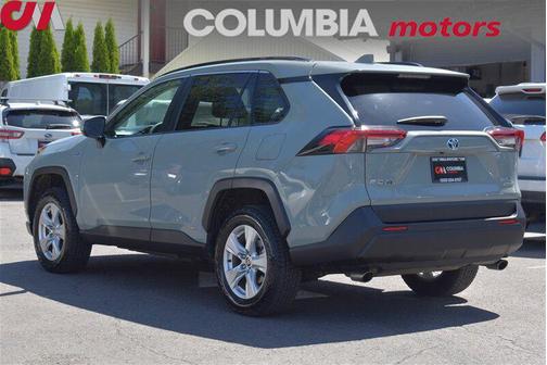 2021 Toyota RAV4 Hybrid XLE